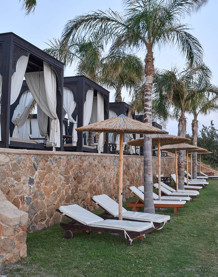 Exotic Sea Front Area